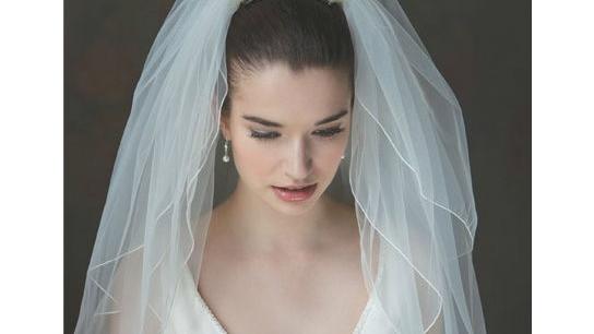 Get Your Wedding Headpiece in the Game